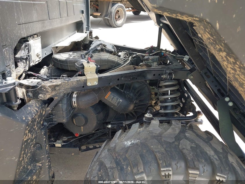 2025 Polaris Ranger VIN 4XARSE992S8769482 IAAI salvage auction — RIGHT REAR, Salvage (Texas), sold $8,000 on 2026-08-18 (photo 9)