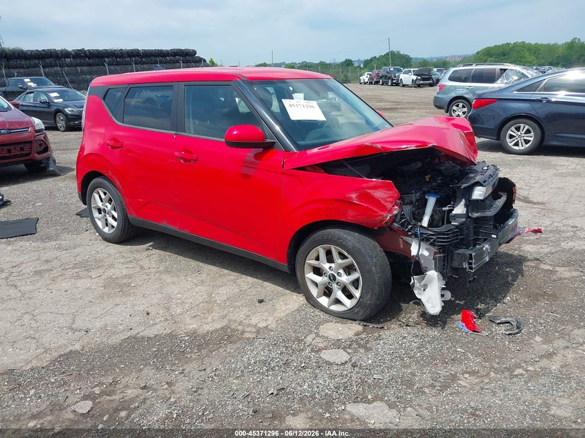 2023 Kia Soul VIN KNDJ23AU5P7207678 IAAI salvage auction — FRONT END, Salvage (Pennsylvania), sold $1,950 on 2026-07-31 (photo 1)