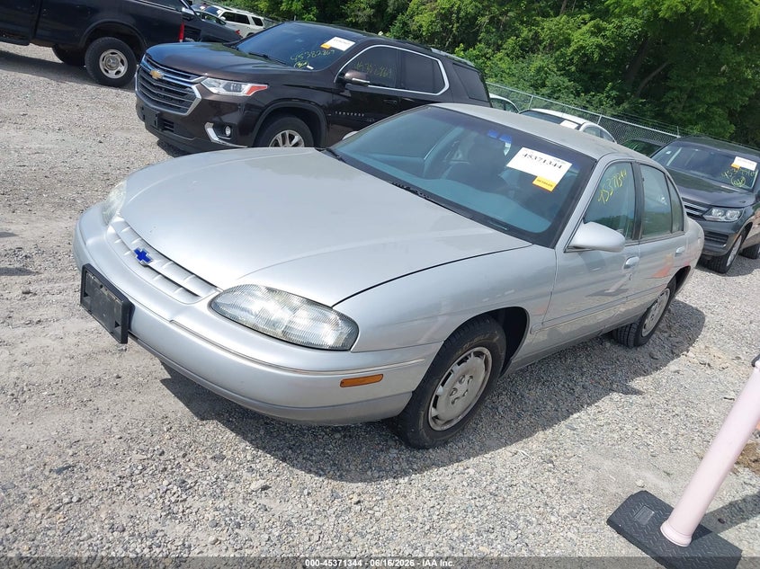 1995 Chevrolet Lumina VIN 2G1WN52M3S9225880 IAAI salvage auction — NORMAL WEAR, Original (Ohio), sold $825 on 2026-07-07 (photo 2)