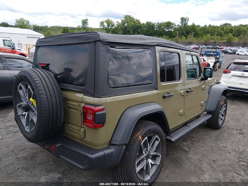 2025 Jeep Grand wagoneer VIN 1C4RJXN61SW536837 IAAI salvage auction — LEFT REAR, Salvage Title, sold $17,600 on 2026-07-28 (photo 4)