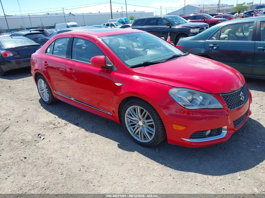 2013 Suzuki Kizashi VIN JS2RF9A62D6100140 — IAAI salvage auction photo