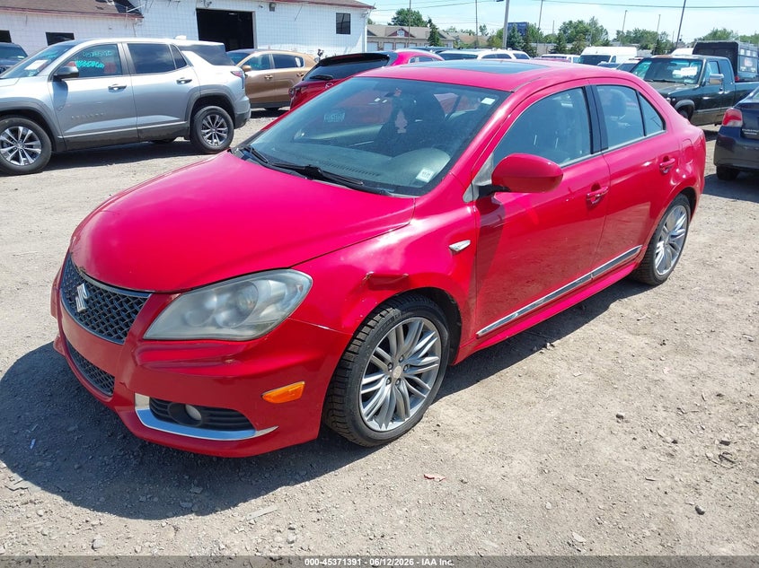 2013 Suzuki Kizashi VIN JS2RF9A62D6100140 IAAI salvage auction — LEFT FRONT, Clear (Pennsylvania), sold $350 on 2026-07-08 (photo 2)