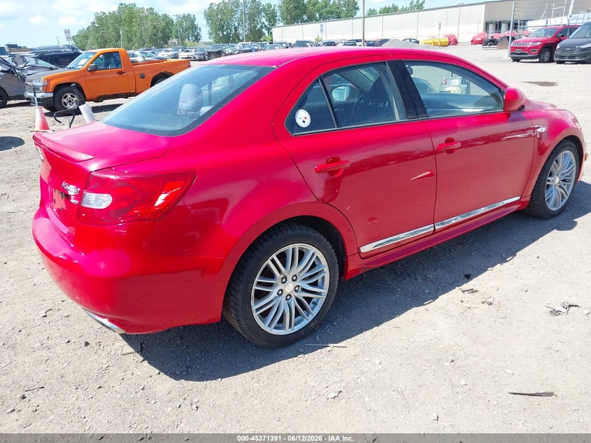 2013 Suzuki Kizashi VIN JS2RF9A62D6100140 IAAI salvage auction — LEFT FRONT, Clear (Pennsylvania), sold $350 on 2026-07-08 (photo 4)