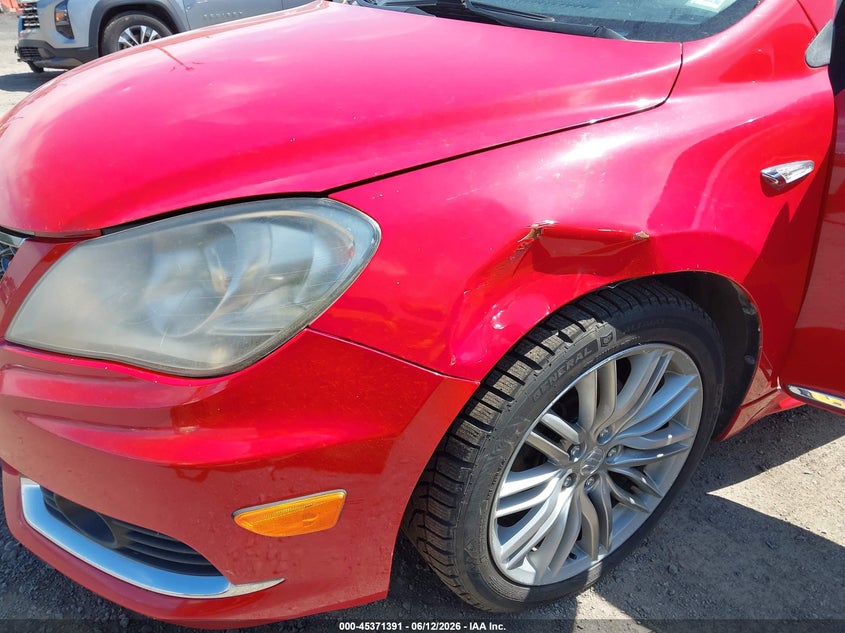 2013 Suzuki Kizashi VIN JS2RF9A62D6100140 IAAI salvage auction — LEFT FRONT, Clear (Pennsylvania), sold $350 on 2026-07-08 (photo 6)