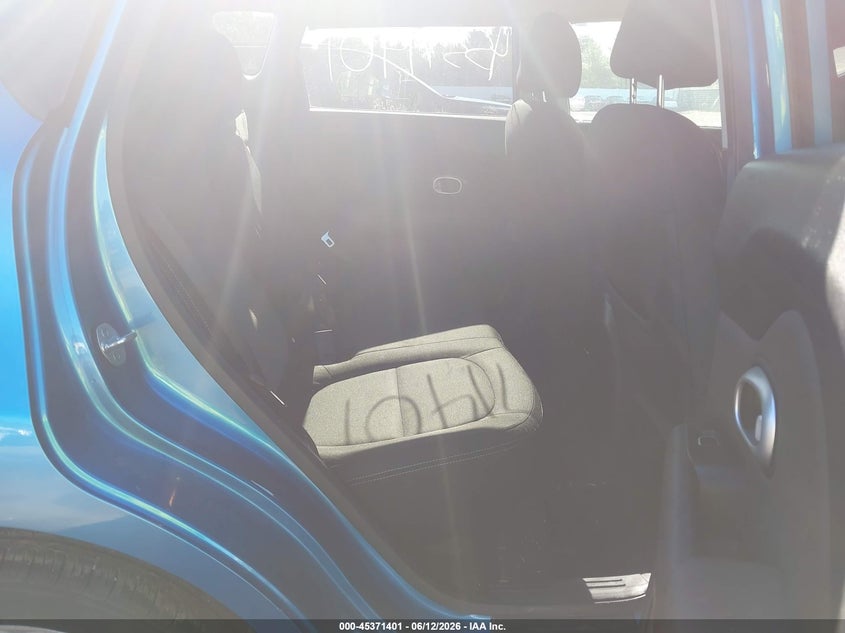 2019 Kia Soul VIN KNDJP3A53K7641889 IAAI salvage auction — RIGHT SIDE, Salvage (Indiana), sold $1,400 on 2026-07-28 (photo 8)