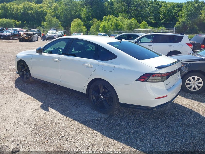 2024 Honda Accord VIN 1HGCY2F72RA010317 IAAI salvage auction — RIGHT FRONT, Salvage (Illinois), sold $9,700 on 2026-08-22 (photo 3)