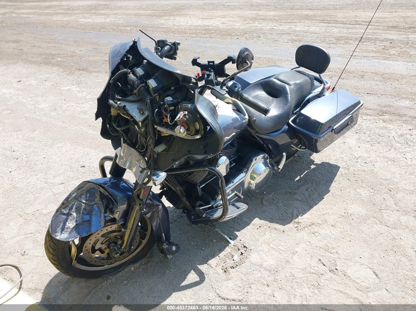 2008 Harley-davidson Flhx VIN 1HD1KB4338Y622487 IAAI salvage auction — FRONT & REAR, Salvage (California), sold $125 on 2026-07-22 (photo 2)