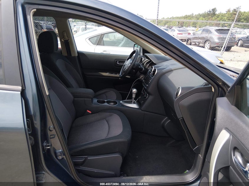 2012 Nissan Rogue VIN JN8AS5MV9CW396064 IAAI salvage auction — NORMAL WEAR, Clear (Massachusetts), sold $400 on 2026-07-10 (photo 5)