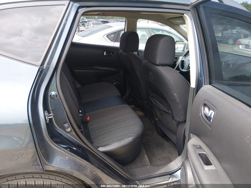 2012 Nissan Rogue VIN JN8AS5MV9CW396064 IAAI salvage auction — NORMAL WEAR, Clear (Massachusetts), sold $400 on 2026-07-10 (photo 8)