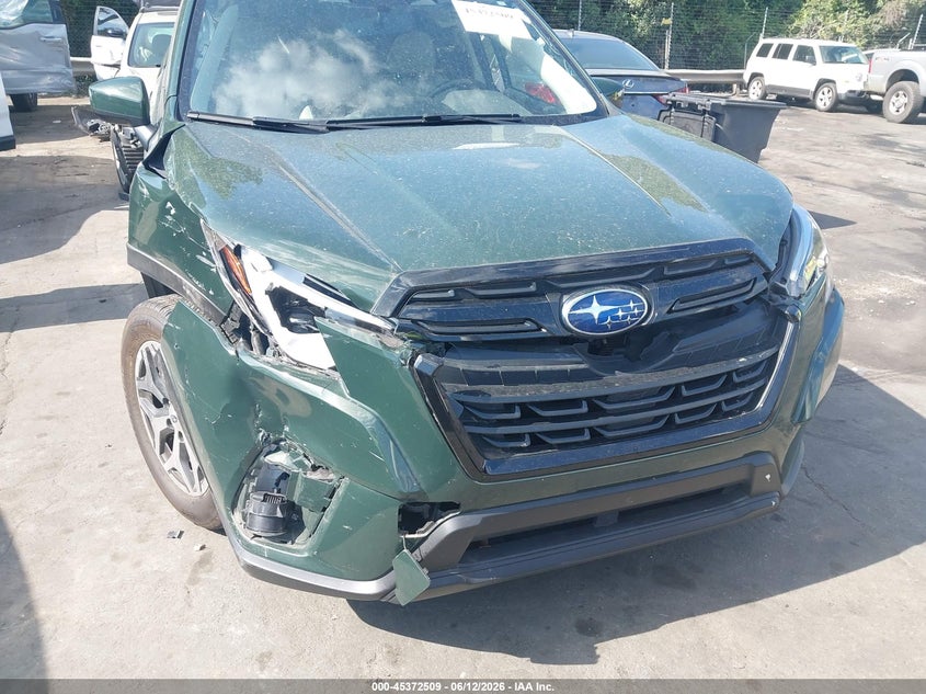 2024 Subaru Forester VIN JF2SKACC2RH488107 IAAI salvage auction — RIGHT FRONT, Salvage (North Carolina), sold $6,450 on 2026-07-12 (photo 6)