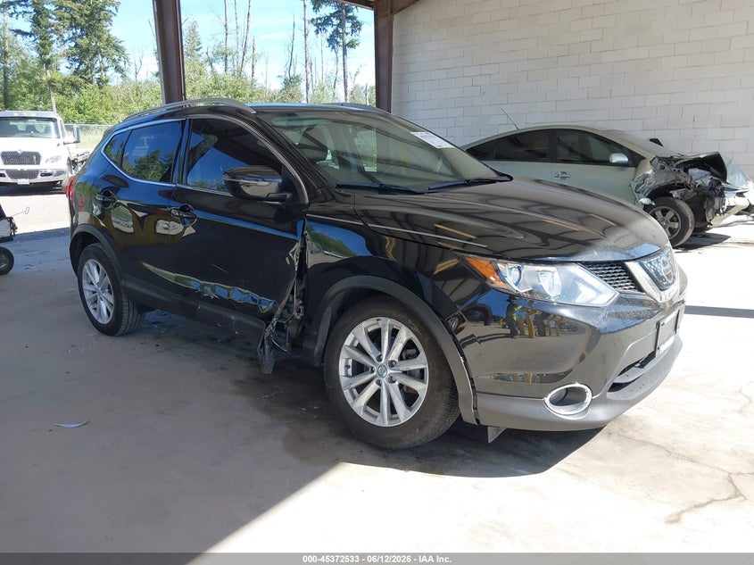 2018 Nissan Rogue VIN JN1BJ1CR8JW284923 IAAI salvage auction — RIGHT FRONT, Bill Of Sale (Washington), sold $1,600 on 2026-07-15 (photo 1)