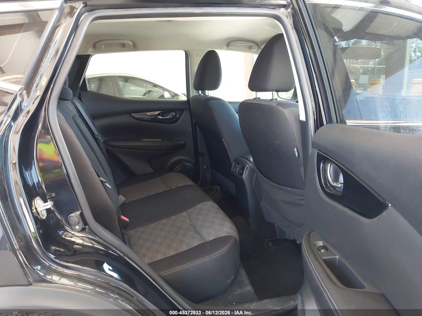 2018 Nissan Rogue VIN JN1BJ1CR8JW284923 IAAI salvage auction — RIGHT FRONT, Bill Of Sale (Washington), sold $1,600 on 2026-07-15 (photo 8)