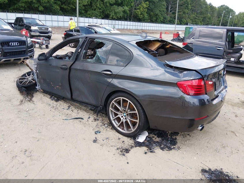 2011 BMW 5 series VIN WBAFR7C58BC606080 IAAI salvage auction — EXTERIOR BURN, Bill Of Sale (Georgia), sold $300 on 2026-07-09 (photo 3)