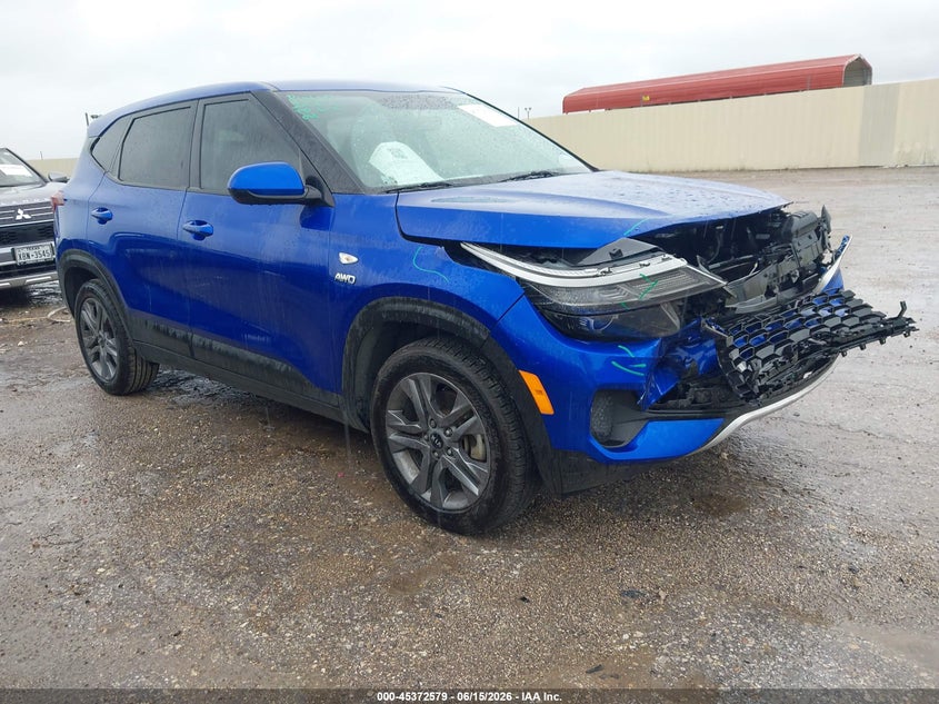 2021 Kia Seltos VIN KNDEPCAA0M7104155 IAAI salvage auction — FRONT END, Original (Texas), sold $3,750 on 2026-08-01 (photo 1)