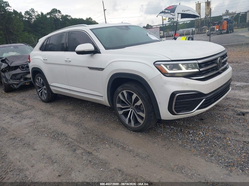 2023 Volkswagen Atlas cross sport VIN 1V2FE2CA1PC226311 — IAAI salvage auction photo