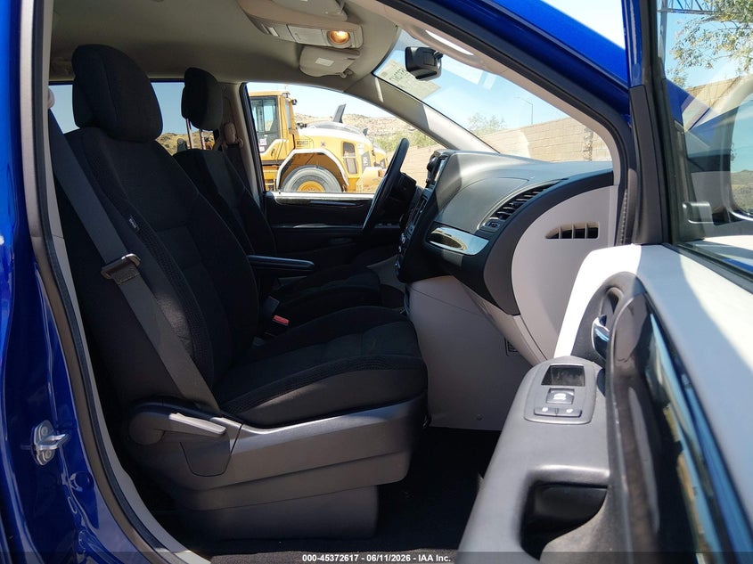 2018 Dodge Grand caravan VIN 2C4RDGBG6JR248596 IAAI salvage auction — LEFT SIDE, Sf97 (California), sold $11,100 on 2026-07-28 (photo 5)