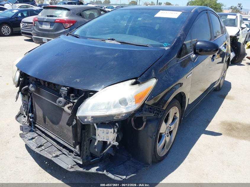 2013 Toyota Prius VIN JTDKN3DU3D5570334 IAAI salvage auction — RIGHT FRONT, Salvage (California), sold $2,150 on 2026-07-15 (photo 6)