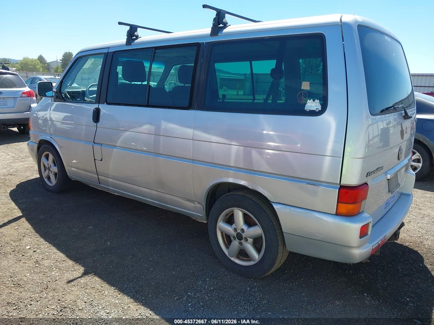 2003 Volkswagen Eurovan VIN WV2MB47013H034643 IAAI salvage auction — NORMAL WEAR, Release Of Interest (Washington), sold $775 on 2026-07-21 (photo 3)