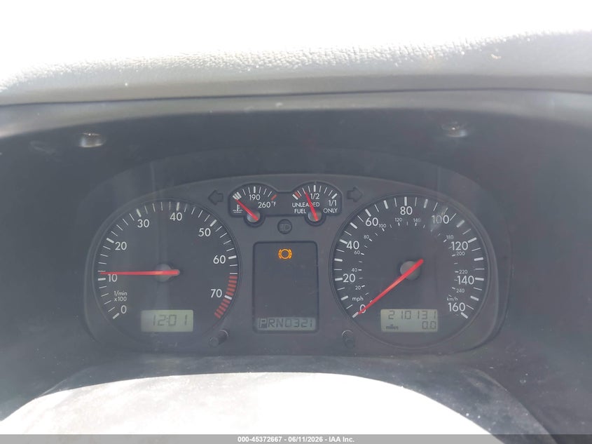 2003 Volkswagen Eurovan VIN WV2MB47013H034643 IAAI salvage auction — NORMAL WEAR, Release Of Interest (Washington), sold $775 on 2026-07-21 (photo 7)