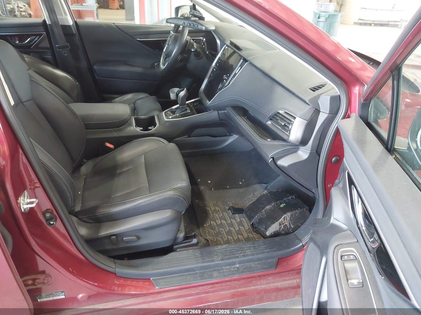 2024 Subaru LEGACY VIN 4S3BWAN67R3020235 IAAI salvage auction — RIGHT FRONT, Salvage Title, sold $8,050 on 2026-08-12 (photo 5)