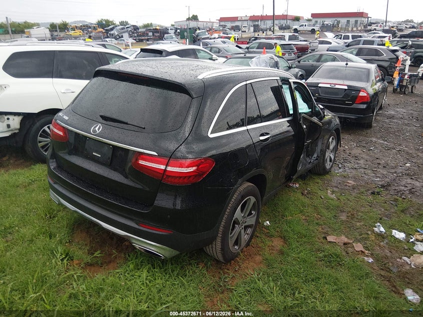 2019 Mercedes-benz Glc VIN WDC0G4JB9KV169310 IAAI salvage auction — RIGHT SIDE, Salvage (Tennessee), sold $5,650 on 2026-07-16 (photo 4)