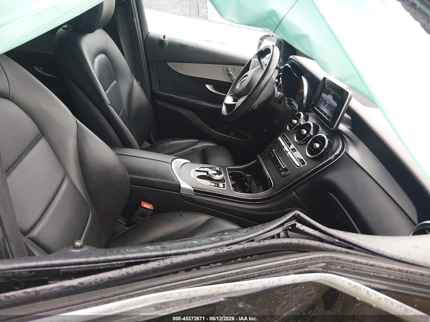 2019 Mercedes-benz Glc VIN WDC0G4JB9KV169310 IAAI salvage auction — RIGHT SIDE, Salvage (Tennessee), sold $5,650 on 2026-07-16 (photo 5)