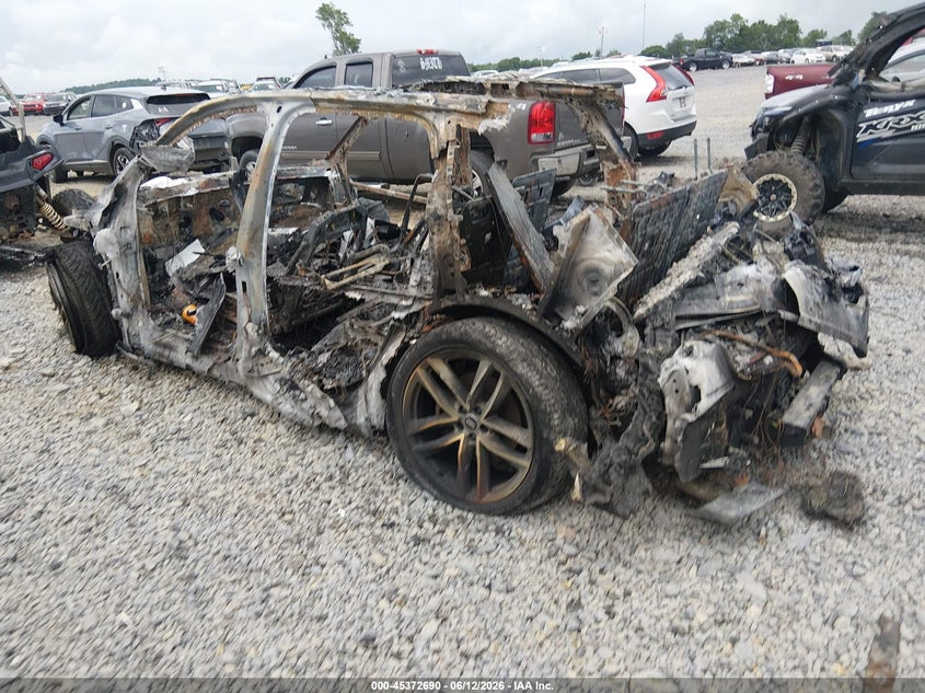2017 Audi Q7 VIN WA1VABF78HD049366 IAAI salvage auction — TOTAL BURN, Non-Repairable Certificate (West Virginia), sold $75 on 2026-07-15 (photo 3)