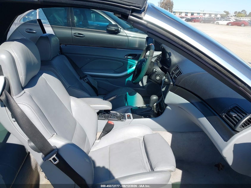 2001 BMW 3 series VIN WBABS53441JU81250 IAAI salvage auction — LEFT SIDE, Salvage (California), sold $425 on 2026-07-13 (photo 5)