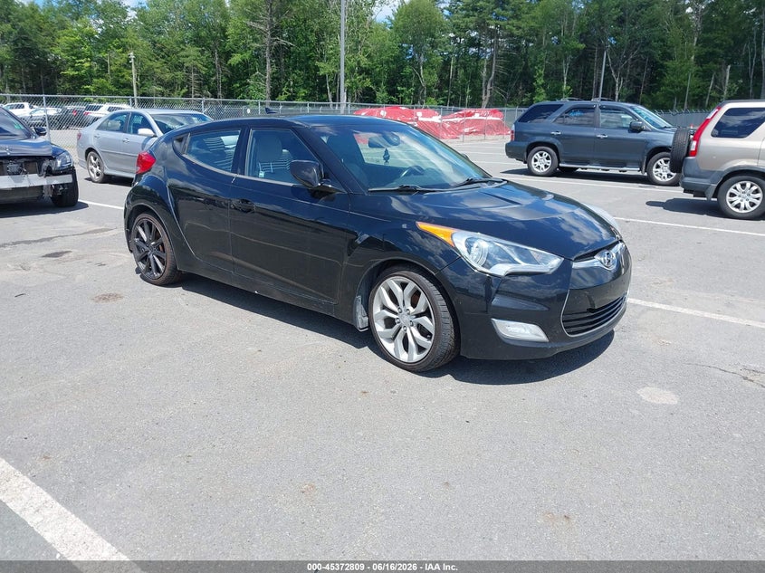 2013 Hyundai Veloster VIN KMHTC6AD2DU117193 IAAI salvage auction — NORMAL WEAR, Clear (Pennsylvania), sold $400 on 2026-07-09 (photo 1)