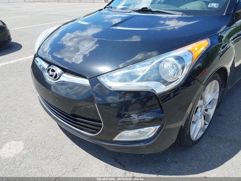 2013 Hyundai Veloster VIN KMHTC6AD2DU117193 IAAI salvage auction — NORMAL WEAR, Clear (Pennsylvania), sold $400 on 2026-07-09 (photo 6)