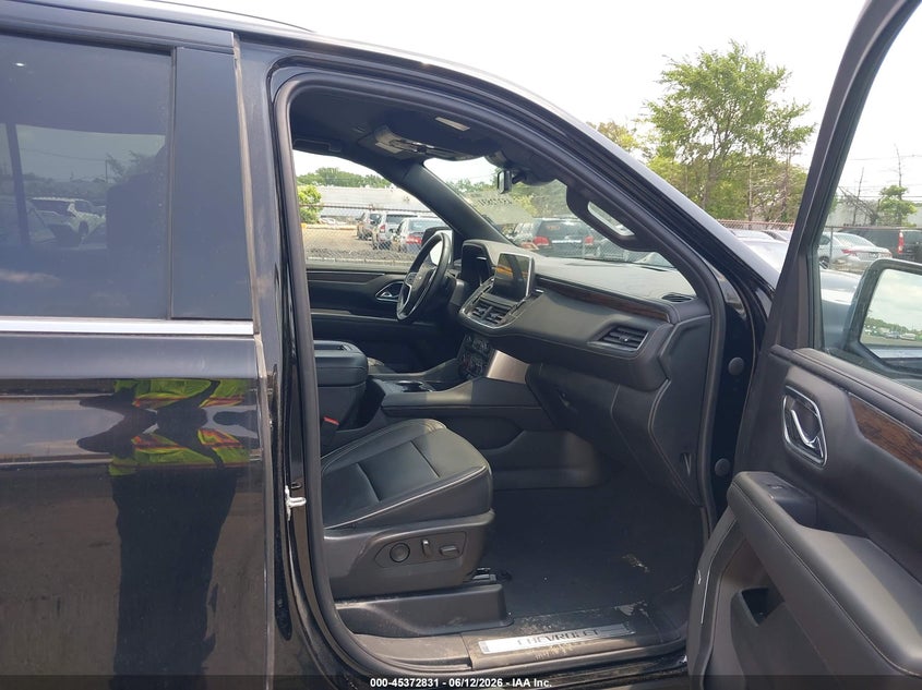 2023 Chevrolet Tahoe VIN 1GNSKSKD6PR466186 IAAI salvage auction — FRONT END, Clear (New Jersey), sold $28,550 on 2026-07-09 (photo 5)