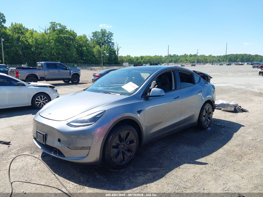 2025 Tesla Model y VIN 7SAYGDED3SF265651 IAAI salvage auction — REAR END, Salvage - Greater Than 75% (Maryland), sold $7,000 on 2026-07-11 (photo 2)