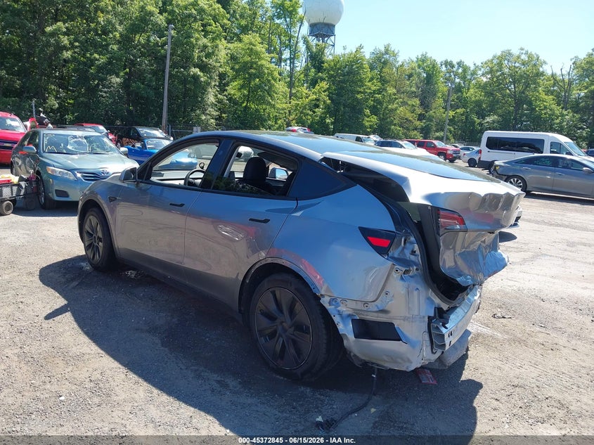 2025 Tesla Model y VIN 7SAYGDED3SF265651 IAAI salvage auction — REAR END, Salvage - Greater Than 75% (Maryland), sold $7,000 on 2026-07-11 (photo 3)