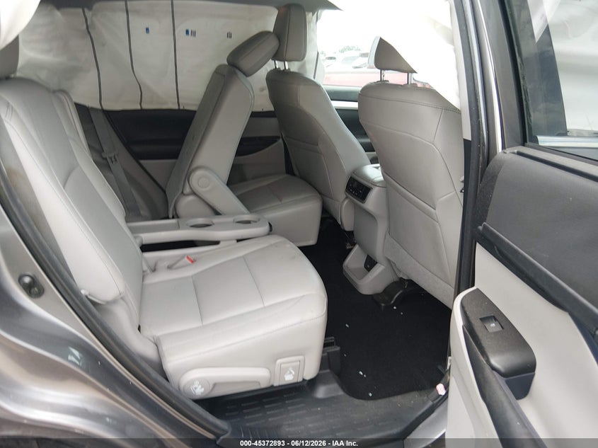 2018 Toyota Highlander VIN 5TDJZRFH8JS523194 IAAI salvage auction — RIGHT FRONT, Salvage (Texas), sold $5,900 on 2026-07-28 (photo 8)