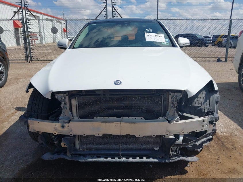 2017 Mercedes-benz C-klasse VIN 55SWF4JB3HU190887 IAAI salvage auction — UNKNOWN, Original (Texas), sold $4,000 on 2026-07-27 (photo 6)