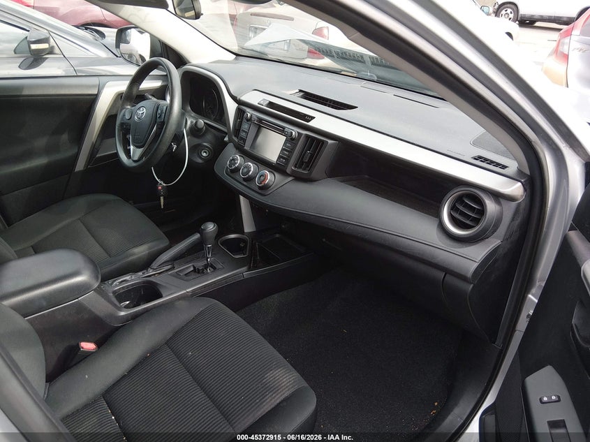 2018 Toyota Rav 4 VIN 2T3BFREV2JW770312 IAAI salvage auction — FRONT END, Wait Title, sold $7,600 on 2026-08-22 (photo 5)