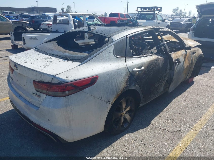 2016 Kia Optima VIN 5XXGW4L24GG011691 IAAI salvage auction — TOTAL BURN, Non-Repairable (California), sold $200 on 2026-07-07 (photo 4)