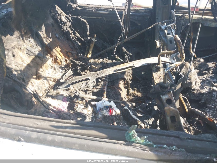 2016 Kia Optima VIN 5XXGW4L24GG011691 IAAI salvage auction — TOTAL BURN, Non-Repairable (California), sold $200 on 2026-07-07 (photo 8)