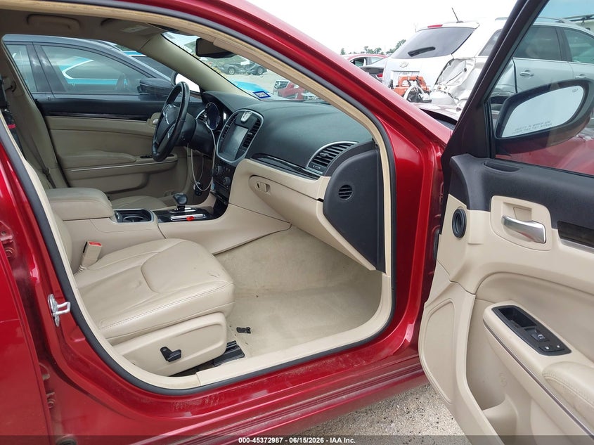2014 Chrysler 300 VIN 2C3CCAAG1EH321252 IAAI salvage auction — FRONT END, Salvage Title, sold $2,350 on 2026-07-23 (photo 5)