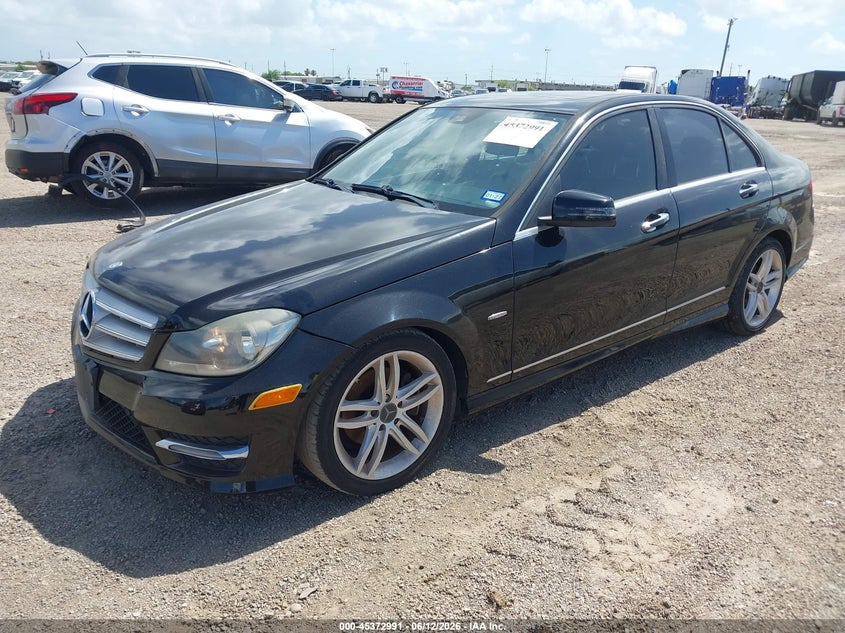 2012 Mercedes-benz C-klasse VIN WDDGF4HB1CR200269 IAAI salvage auction — NORMAL WEAR, Original (Texas), sold $825 on 2026-07-15 (photo 2)