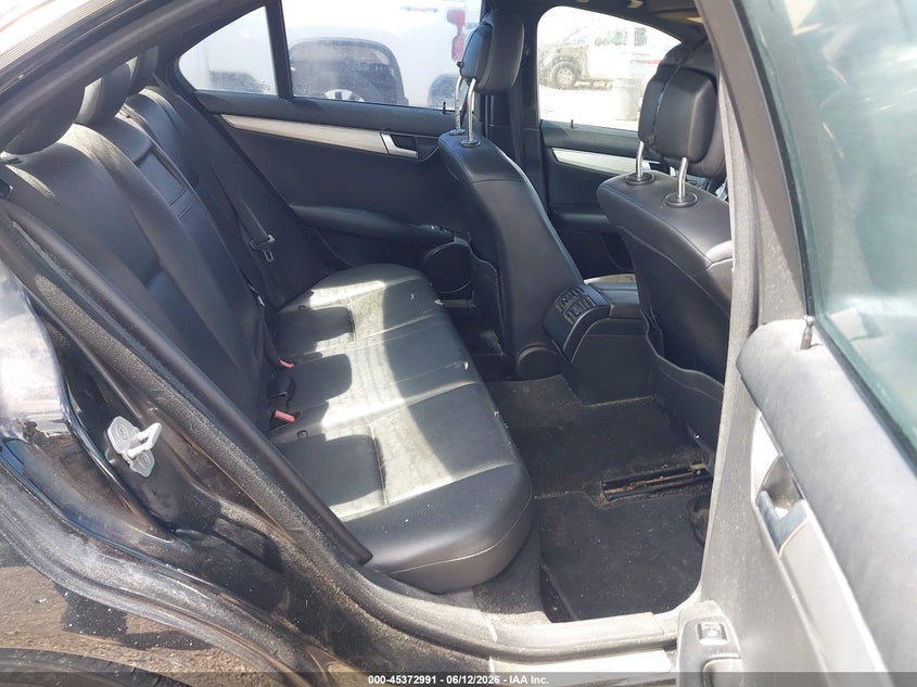 2012 Mercedes-benz C-klasse VIN WDDGF4HB1CR200269 IAAI salvage auction — NORMAL WEAR, Original (Texas), sold $825 on 2026-07-15 (photo 8)