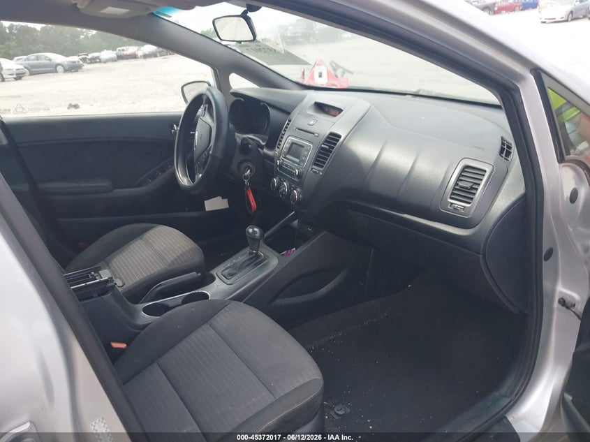 2016 Kia Forte VIN KNAFX4A65G5446252 IAAI salvage auction — RIGHT FRONT, Salvage (Georgia), sold $575 on 2026-07-21 (photo 5)