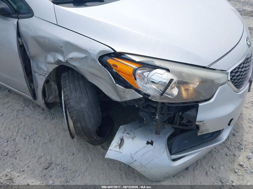 2016 Kia Forte VIN KNAFX4A65G5446252 IAAI salvage auction — RIGHT FRONT, Salvage (Georgia), sold $575 on 2026-07-21 (photo 6)