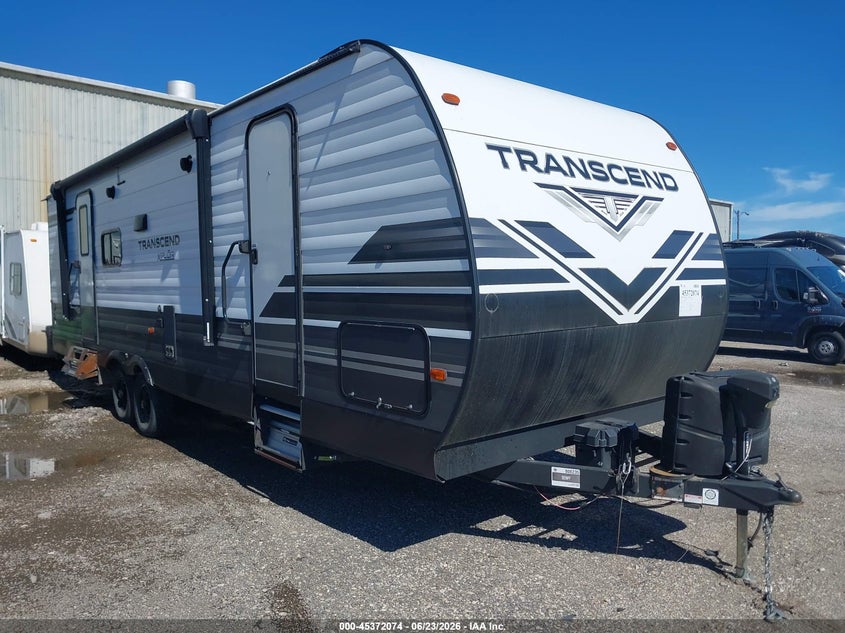2021 Grand design Transcend VIN 573TT3327M8808235 IAAI salvage auction — HAIL, Salvage (Indiana), sold $8,250 on 2026-07-14 (photo 1)