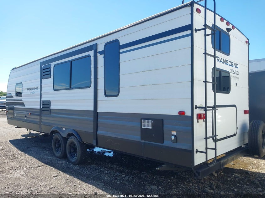 2021 Grand design Transcend VIN 573TT3327M8808235 IAAI salvage auction — HAIL, Salvage (Indiana), sold $8,250 on 2026-07-14 (photo 3)