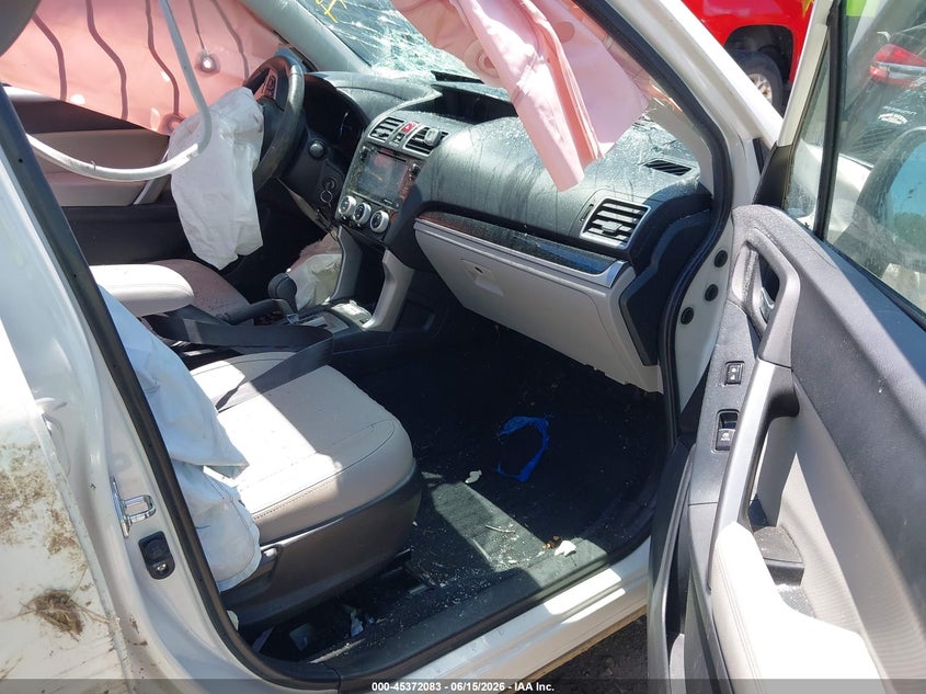 2017 Subaru Forester VIN JF2SJAJC1HH461081 IAAI salvage auction — FRONT & REAR, Salvage (Iowa), sold $50 on 2026-07-29 (photo 5)