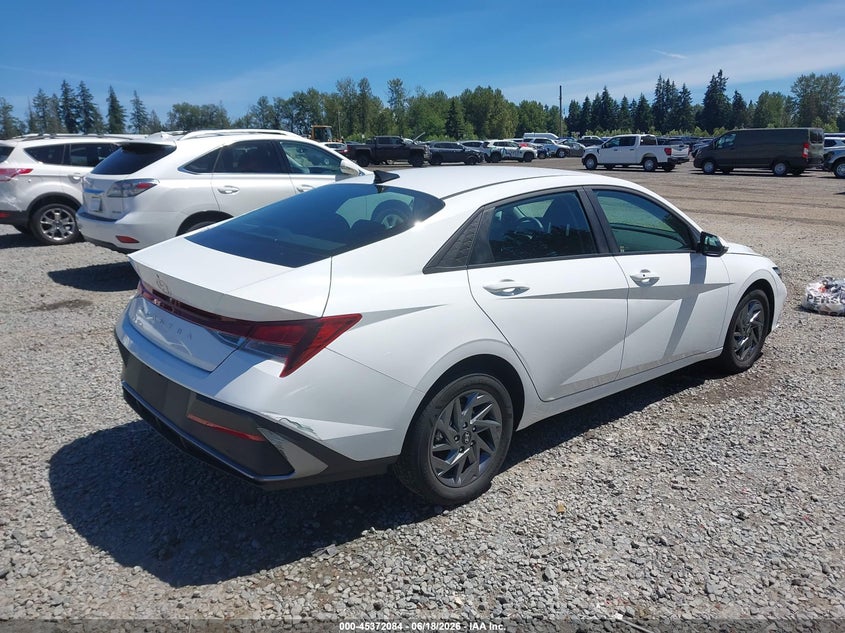 2024 Hyundai Elantra VIN KMHLM4DG5RU683296 IAAI salvage auction — RIGHT REAR, Bill Of Sale (Washington), sold $4,650 on 2026-07-08 (photo 4)
