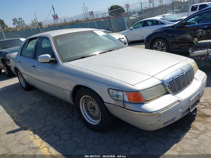 2001 Mercury Grand marquis VIN 2MEFM75W31X622355 IAAI salvage auction — RIGHT REAR, Clear - Dealer Only (California), sold $425 on 2026-07-08 (photo 1)