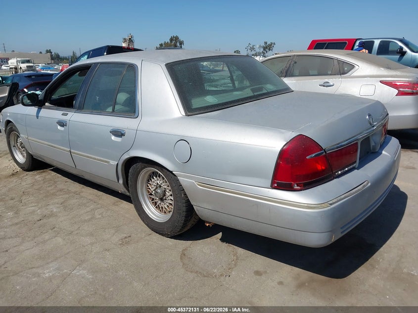 2001 Mercury Grand marquis VIN 2MEFM75W31X622355 IAAI salvage auction — RIGHT REAR, Clear - Dealer Only (California), sold $425 on 2026-07-08 (photo 3)