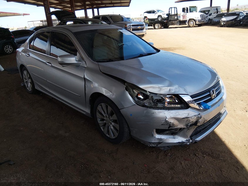 2014 Honda Accord VIN 1HGCR2F83EA023044 IAAI salvage auction — FRONT END, Salvage (Arizona), sold $2,500 on 2026-07-18 (photo 1)